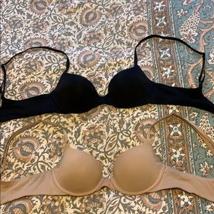 2 Victoria’s Secret Demi bras 32A